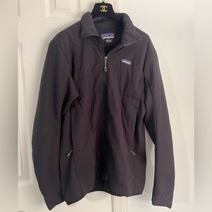 Patagonia Black Men’s Jacket size Large Worn Wear zipper pockets soft EUC